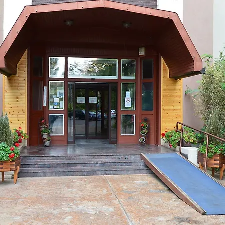 Thermal Gara Gyogy- Es Wellness Szalloda 3*